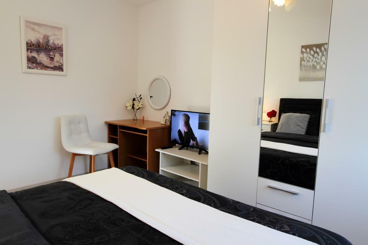 오토칵 Apartman Ana 아파트 외부 사진